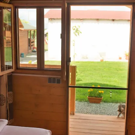 Campul Sophia Hotell 2*