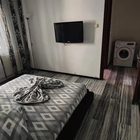 Sophia Apartament *
